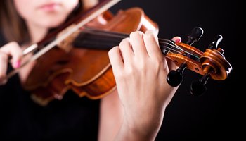 violin-player-for-hire